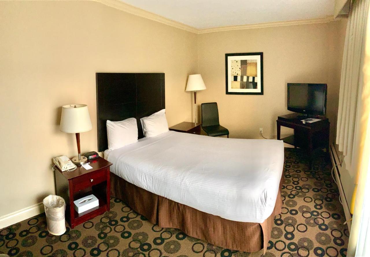 Park Inn & Suites By Radisson Vancouver Eksteriør billede