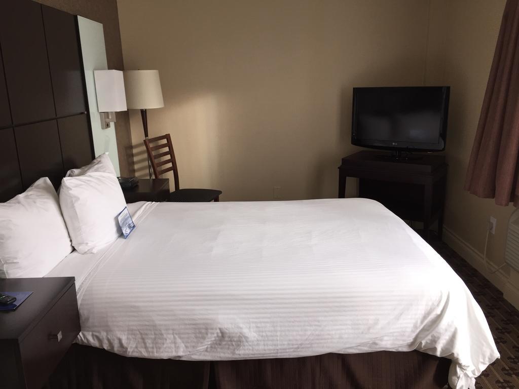 Park Inn & Suites By Radisson Vancouver Eksteriør billede