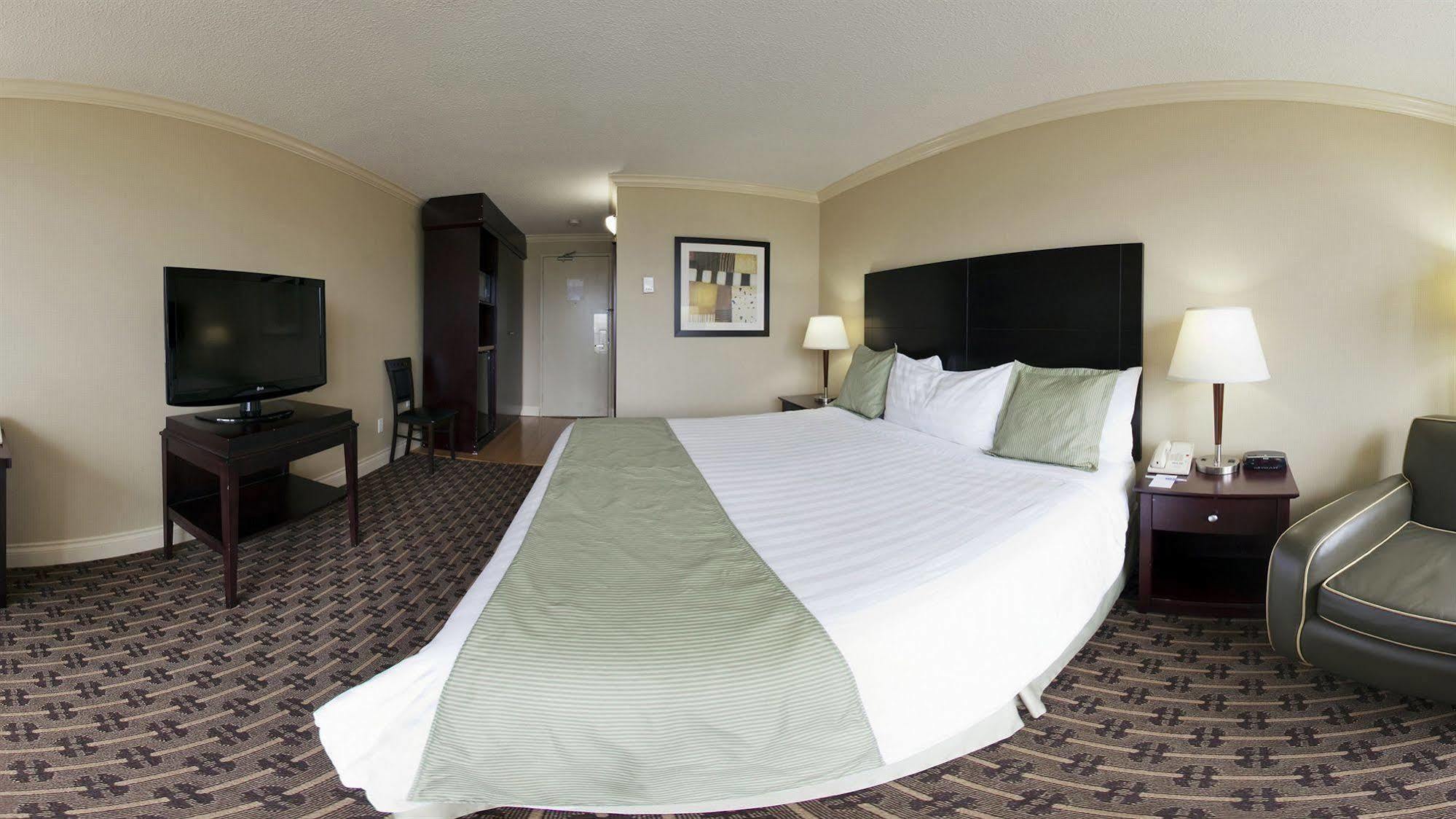 Park Inn & Suites By Radisson Vancouver Eksteriør billede